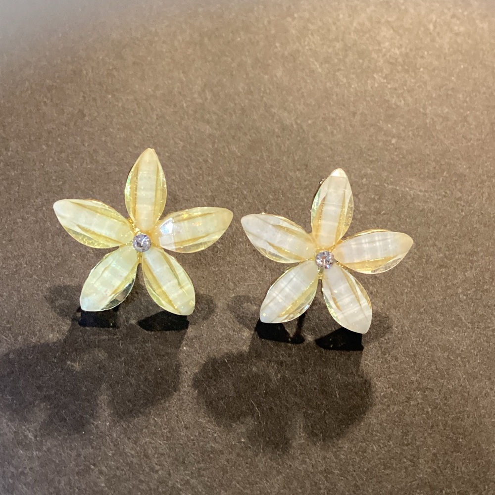 Vintage Glass Yellow Flower Petal Stud Earrings with Crystal Centers